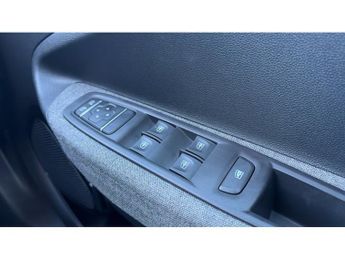 Renault Zoe 100kW i Iconic R135 50kWh 5dr Auto Electric Hatchback
