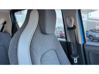Renault Zoe 100kW i Iconic R135 50kWh 5dr Auto Electric Hatchback