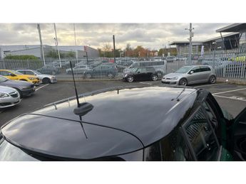 MINI Hatchback 1.5 Cooper Classic Premium 5dr Auto Petrol Hatchback