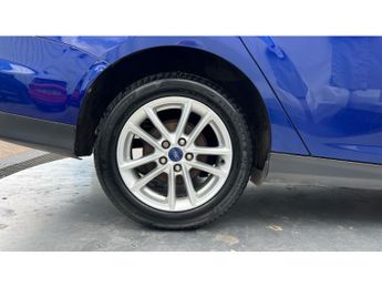 Ford Focus 1.5 TDCi 120 Zetec 5dr Diesel Hatchback