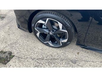 Skoda Superb 1.5 TSI e-TEC Sportline 5dr DSG Petrol Hatchback