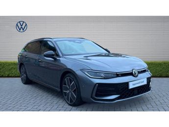 Volkswagen Passat 1.5 TSI eHybrid Black Edition 5dr DSG Estate