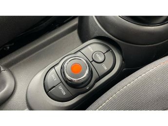 MINI Hatchback 1.5 Cooper II 5dr Auto [Pepper Pack] Petrol Hatchback