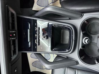 Porsche Cayenne V6 E-Hybrid Auto