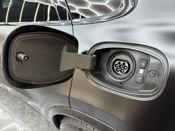 Porsche Cayenne V6 E-Hybrid Auto