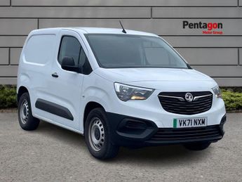 Vauxhall Combo 2300 50kwh Dynamic Panel Van 5dr Electric Auto L1 (136 Ps)
