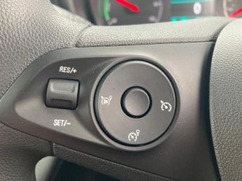 Vauxhall Combo E 2300 50kwh Sportive Panel Van 5dr Electric Auto L1 (7.4kw Charge