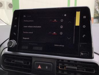 Vauxhall Combo E 2300 50kwh Sportive Panel Van 5dr Electric Auto L1 (7.4kw Charge