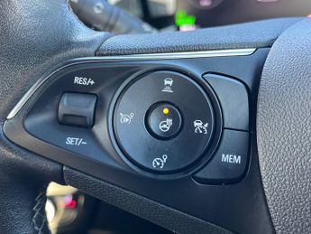 Vauxhall Mokka Electric 50kwh Launch Edition Suv 5dr Electric Auto (136 Ps)