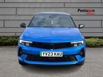 Vauxhall Astra Electric 54kwh Ultimate Hatchback 5dr Electric Auto (156 Ps)