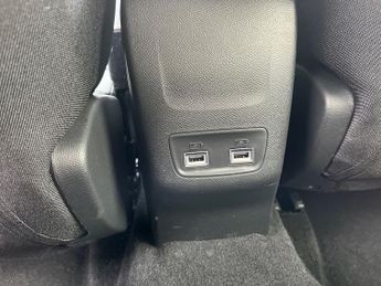 Peugeot E 208 50kwh E Style Hatchback 5dr Electric Auto (7.4kw Charger) (136 P