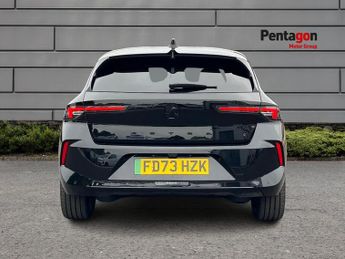 Vauxhall Astra Electric 54kwh Ultimate Hatchback 5dr Electric Auto (156 Ps)