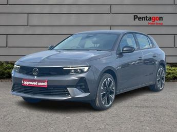 Vauxhall Astra Electric 54kwh Design Hatchback 5dr Electric Auto (156 Ps)