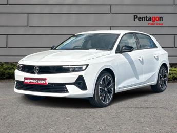 Vauxhall Astra Electric 54kwh Design Hatchback 5dr Electric Auto (156 Ps)