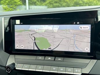 Vauxhall Astra Electric 54kwh Design Hatchback 5dr Electric Auto (156 Ps)