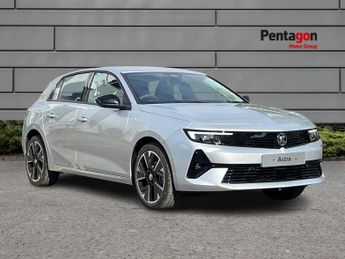 Vauxhall Astra 54kwh Design Hatchback 5dr Electric Auto (156 Ps)