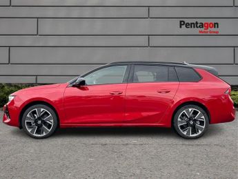 Vauxhall Astra Electric 54kwh Ultimate Sports Tourer 5dr Electric Auto (156 Ps)