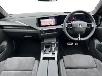 Vauxhall Astra Electric 54kwh Ultimate Sports Tourer 5dr Electric Auto (156 Ps)