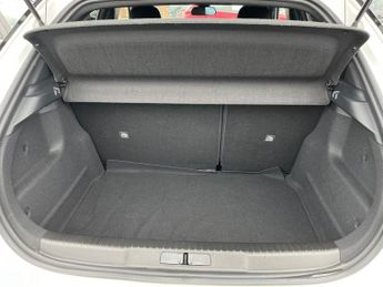 Vauxhall Mokka Electric 50kwh Gs Suv 5dr Electric Auto (136 Ps)