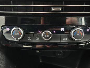 Vauxhall Mokka Electric 50kwh Gs Suv 5dr Electric Auto (136 Ps)