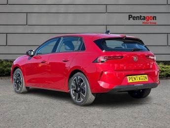 Vauxhall Astra Electric 54kwh Design Hatchback 5dr Electric Auto (156 Ps)