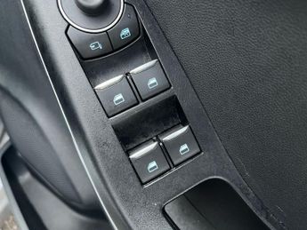 Ford Puma 1.0t Ecoboost Mhev St Line Suv 5dr Petrol Hybrid Dct Euro 6 (s/s