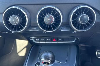 Audi Tt Coupe 2.0 Tfsi 40 S Line Coupe 3dr Petrol S Tronic Euro 6 (s/s) (197 P