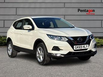 Nissan Qashqai 1.3 Dig T Acenta Premium Suv 5dr Petrol Manual Euro 6 (s/s) (140