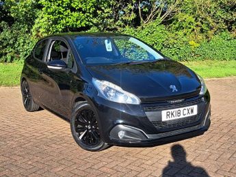 Peugeot 208 1.2 Puretech Black Edition Hatchback 3dr Petrol Manual Euro 6 (8