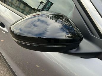 Vauxhall Mokka Electric 50kwh Se Premium Suv 5dr Electric Auto (136 Ps)