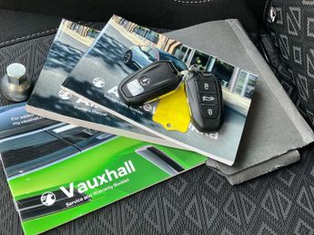 Vauxhall Mokka Electric 50kwh Se Premium Suv 5dr Electric Auto (136 Ps)