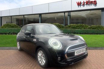 MINI Hatch 2.0 Cooper S Classic Hatchback 5dr Petrol Steptronic Euro 6 (s/s