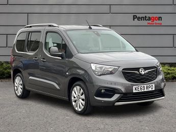 Vauxhall Combo 1.2 Turbo Elite MPV 5dr Petrol Auto Euro 6 (s/s) (130 Ps)