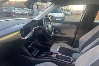 Vauxhall Mokka Electric 50kwh Elite Premium Suv 5dr Electric Auto (136 Ps)