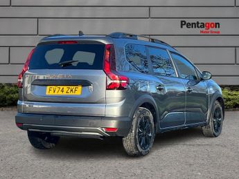 Dacia Jogger 1.6 Tce H Extreme MPV 5dr Petrol Hybrid Auto Euro 6 (s/s) (140 P