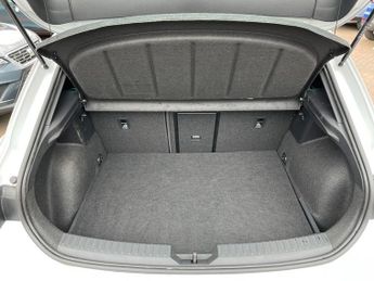 SEAT Leon e Hybrid 1.4 Ehybrid 13kwh Fr Sport Hatchback 5dr Petrol Plug In Hybrid D