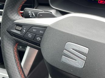 SEAT Leon e Hybrid 1.4 Ehybrid 13kwh Fr Sport Hatchback 5dr Petrol Plug In Hybrid D