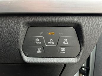 SEAT Leon e Hybrid 1.4 Ehybrid 13kwh Fr Sport Hatchback 5dr Petrol Plug In Hybrid D