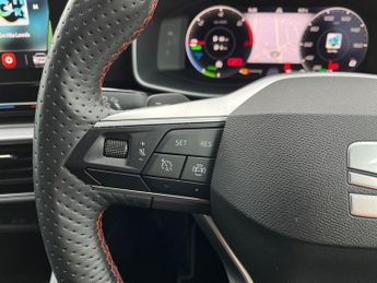 SEAT Leon e Hybrid 1.4 Ehybrid 13kwh Fr Sport Hatchback 5dr Petrol Plug In Hybrid D