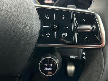 Renault Scenic E Tech Long Range 87kwh Esprit Alpine Suv 5dr Electric Auto (220 Ps)