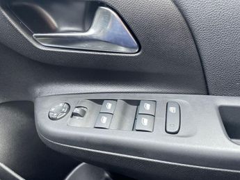 Vauxhall Corsa Electric 50kwh Gs Hatchback 5dr Electric Auto (136 Ps)