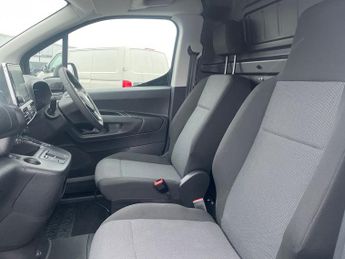 Vauxhall Combo E 2300 50kwh Prime Panel Van 6dr Electric Auto L2 (7.4kw Charger) 