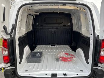 Vauxhall Combo E 2300 50kwh Prime Panel Van 5dr Electric Auto L1 (7.4kw Charger) 
