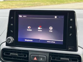 Vauxhall Combo E 2300 50kwh Prime Panel Van 5dr Electric Auto L1 (7.4kw Charger) 