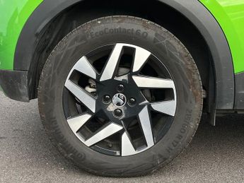 Vauxhall Mokka Electric 50kwh Design Suv 5dr Electric Auto (136 Ps)