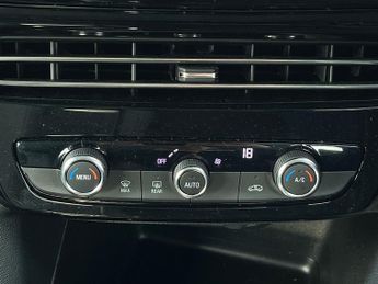 Vauxhall Mokka Electric 50kwh Design Suv 5dr Electric Auto (136 Ps)