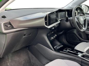 Vauxhall Mokka Electric 50kwh Design Suv 5dr Electric Auto (136 Ps)