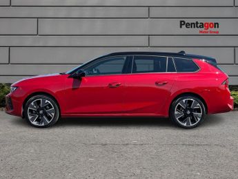 Vauxhall Astra Electric 54kwh Ultimate Sports Tourer 5dr Electric Auto (156 Ps)
