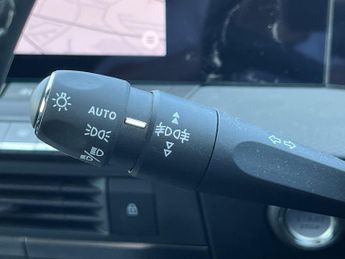 Vauxhall Astra Electric 54kwh Ultimate Sports Tourer 5dr Electric Auto (156 Ps)