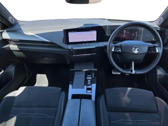 Vauxhall Astra Electric 54kwh Ultimate Sports Tourer 5dr Electric Auto (156 Ps)